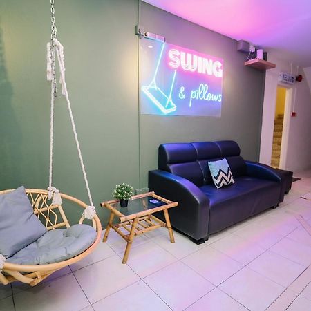 Swing & Pillows @ Malabar 乔治敦 外观 照片