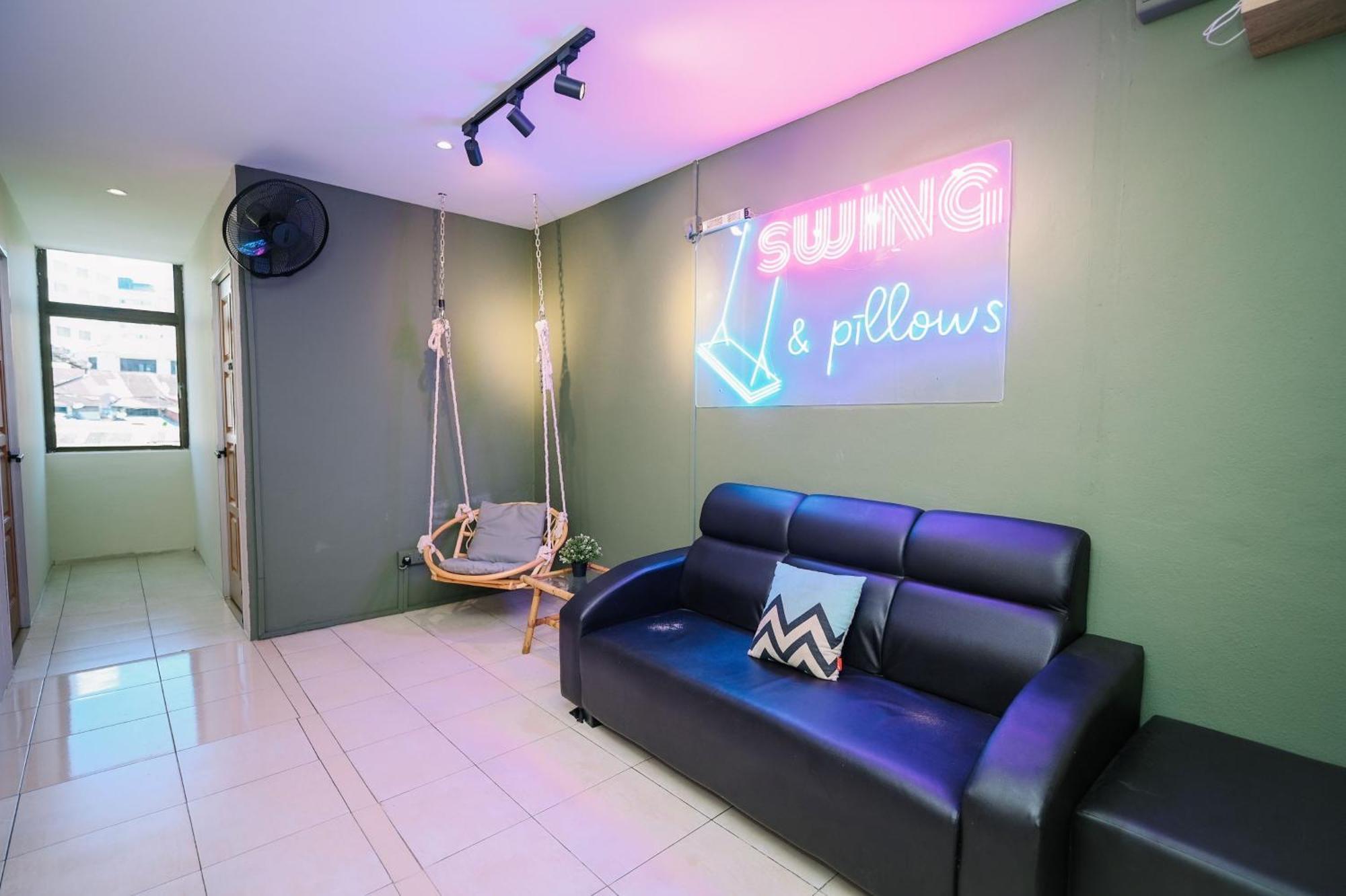 Swing & Pillows @ Malabar 乔治敦 外观 照片
